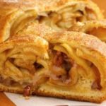 Яблочный штрудель — простой рецепт
